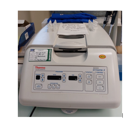 Cytocentrifugeuse CYTOSPIN® 4